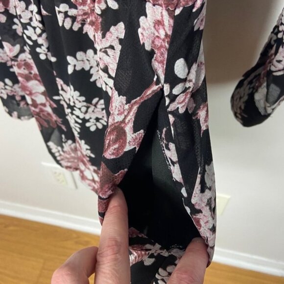 Free People Long Sleeve Floral Romper Size XS Bohemian Boho Playsuit Festival - Picture 6 of 8